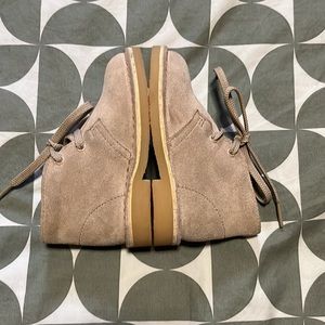 Clarks boots 6T suede